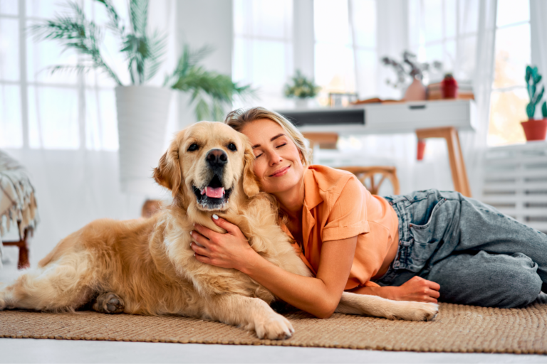 Sinais de que seu cachorro está feliz e saudável